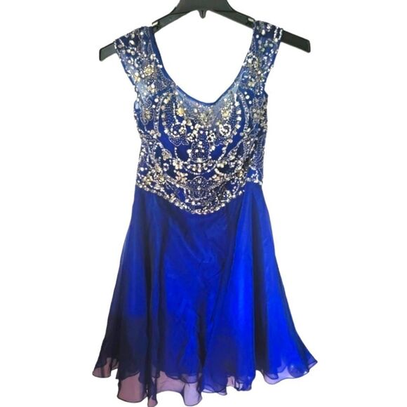 Nearly NEW Sherri Hill Navy Shorty Style # 32320 - Picture 5 of 6